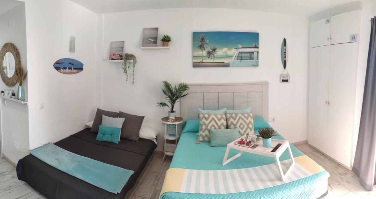 El Estudio De La Playa Benalbeach Holidays Deluxe Benalmadena Exterior photo