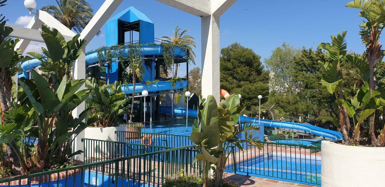 El Estudio De La Playa Benalbeach Holidays Deluxe Benalmadena Exterior photo